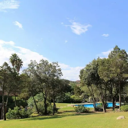 Portorotondo Gardens Ξενοδοχείο με διαμερίσματα 4*